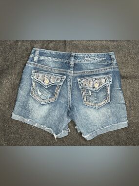 Ariya Jeans Womens Cut Off Denim Shorts 5/6 Blue Distressed Embellished